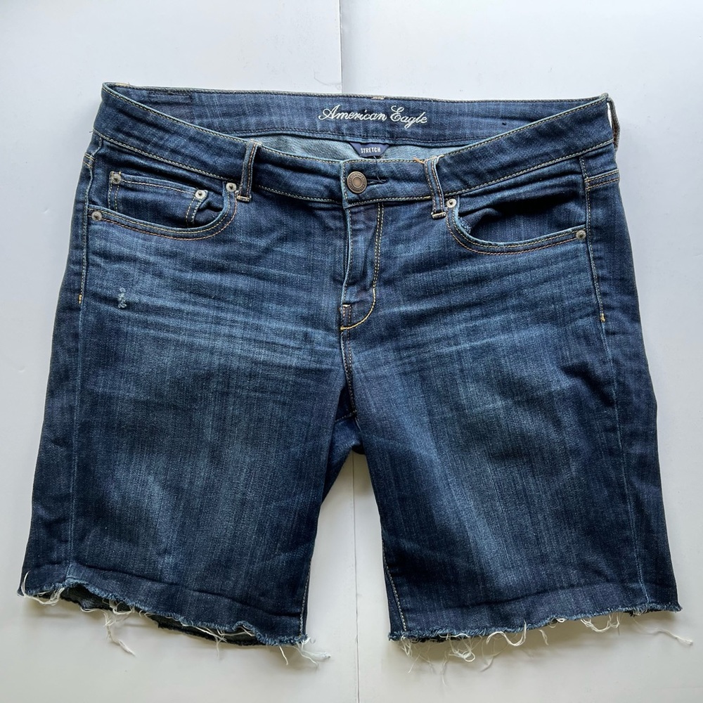American Eagle jean shorts size 16